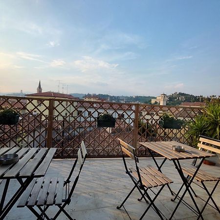 Verona Relax & Stay Rooms Exteriör bild