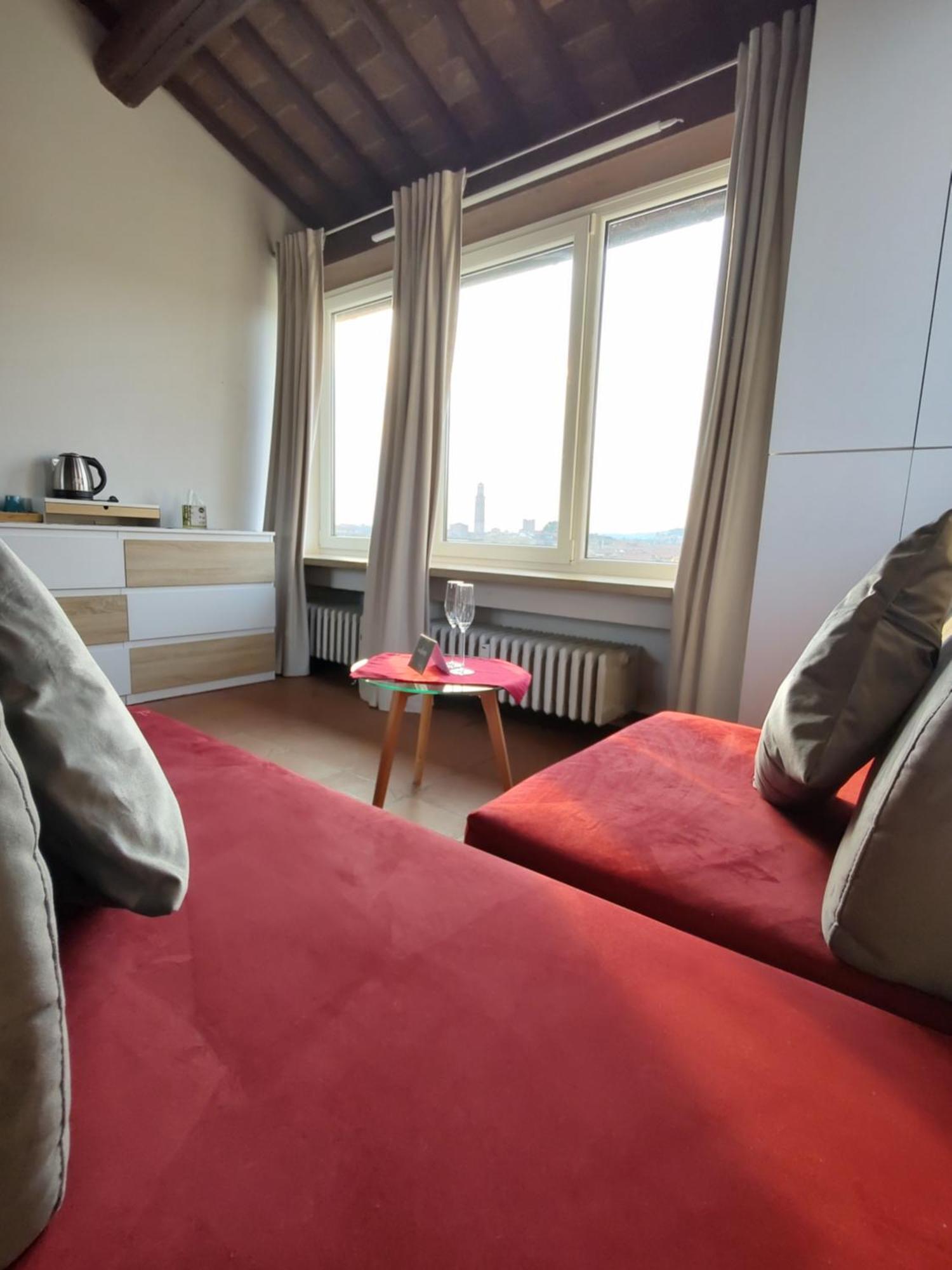 Verona Relax & Stay Rooms Exteriör bild