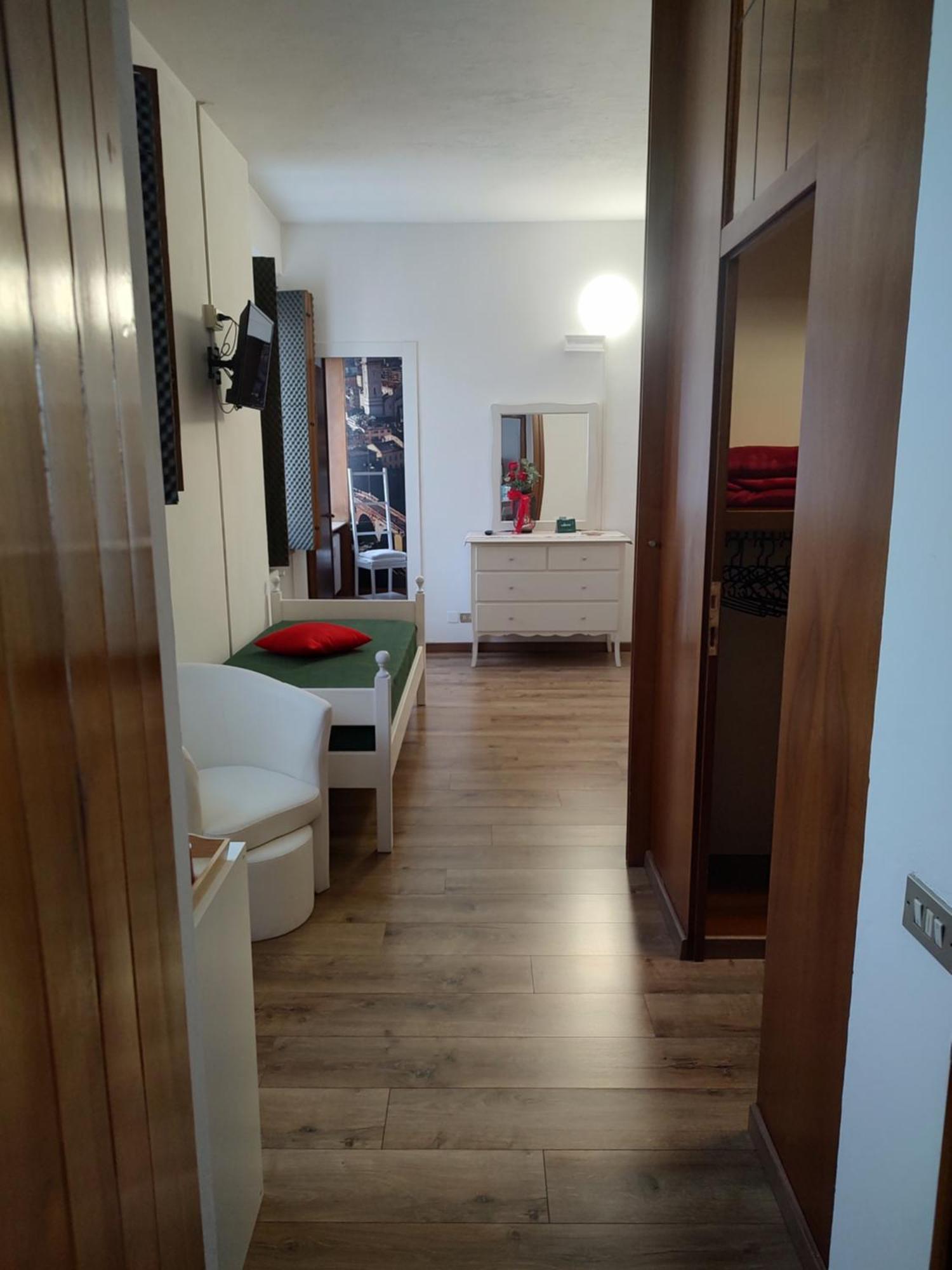 Verona Relax & Stay Rooms Exteriör bild