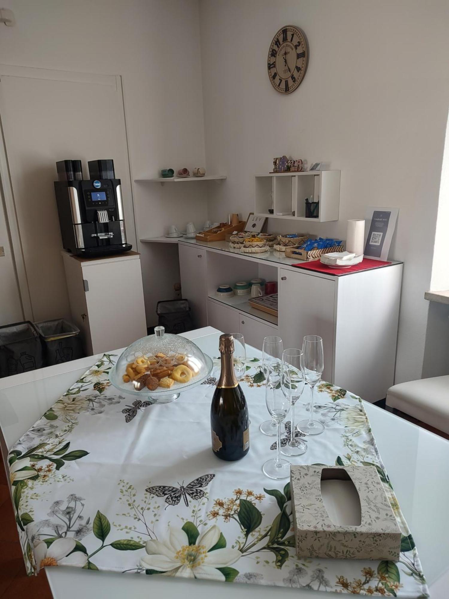 Verona Relax & Stay Rooms Exteriör bild